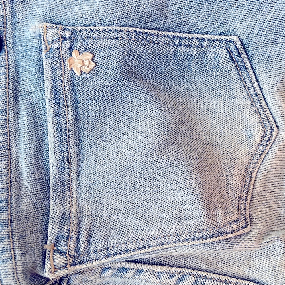 Black Orchid Blue Jeans - Picture 3 of 3